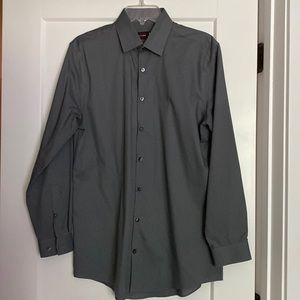 Slim fit dress shirt